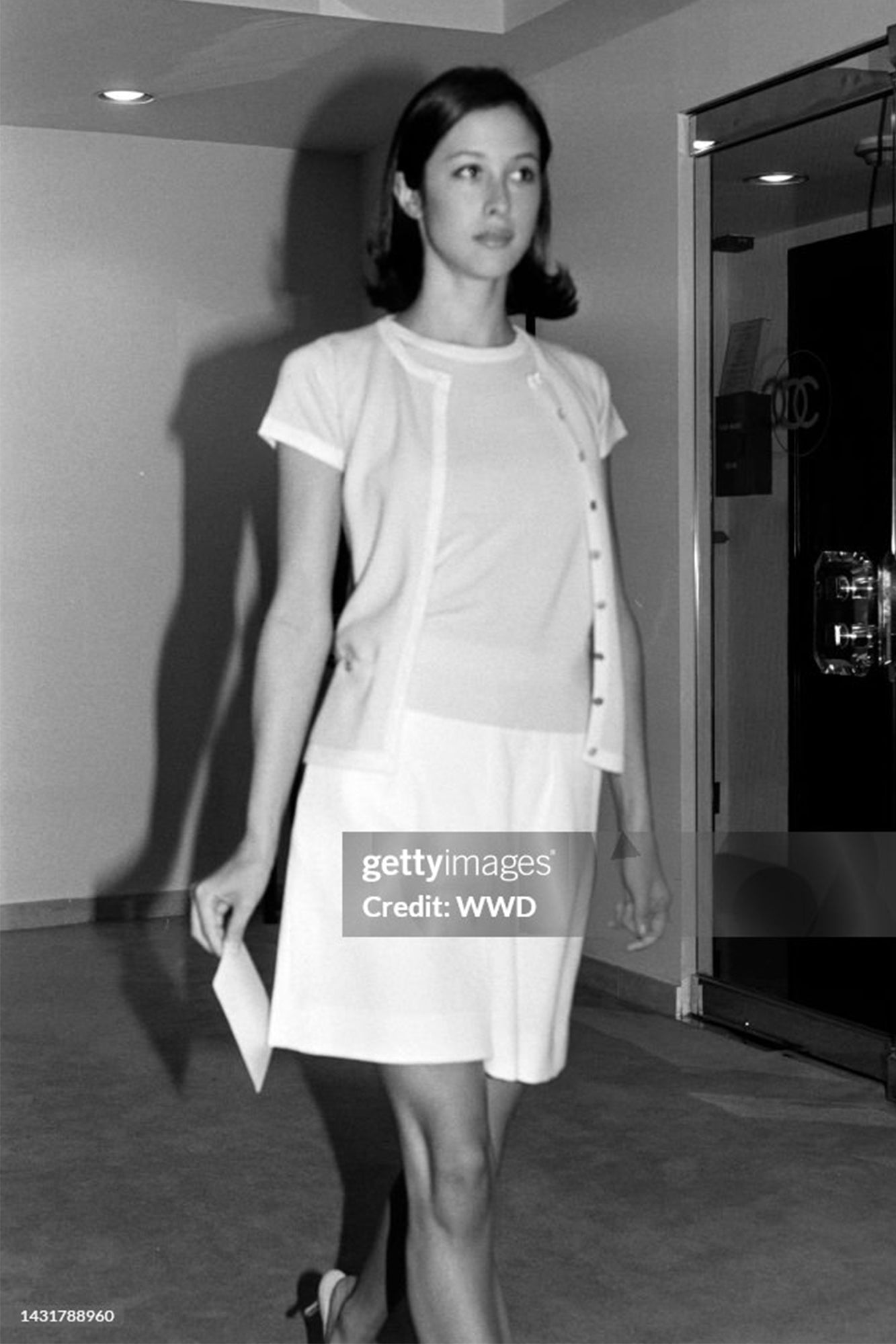 CHANEL 1996 CRUISE SHORT SLEEVE CASHMERE CARDIGAN