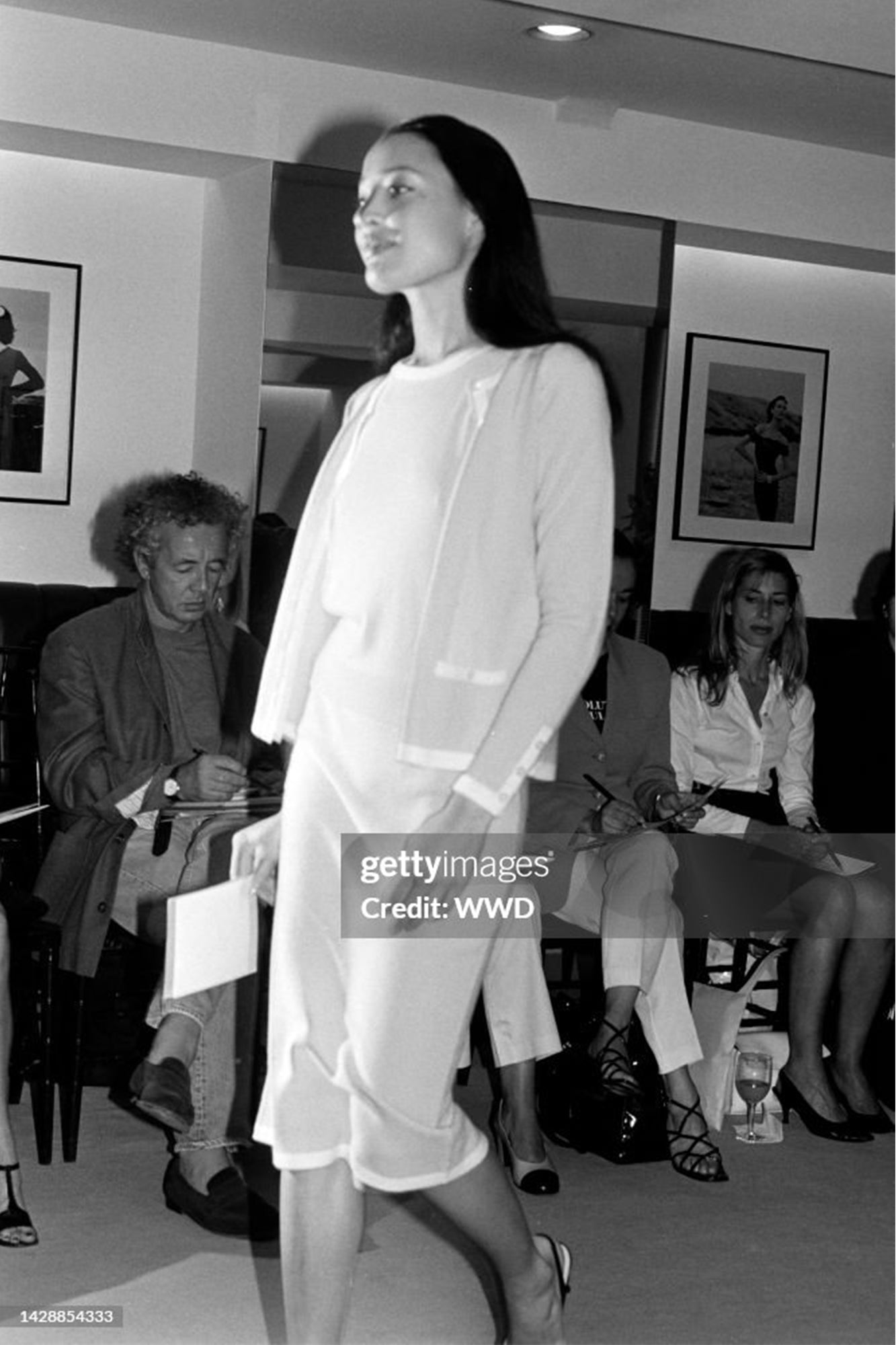 CHANEL 1996 CRUISE SHORT SLEEVE CASHMERE CARDIGAN