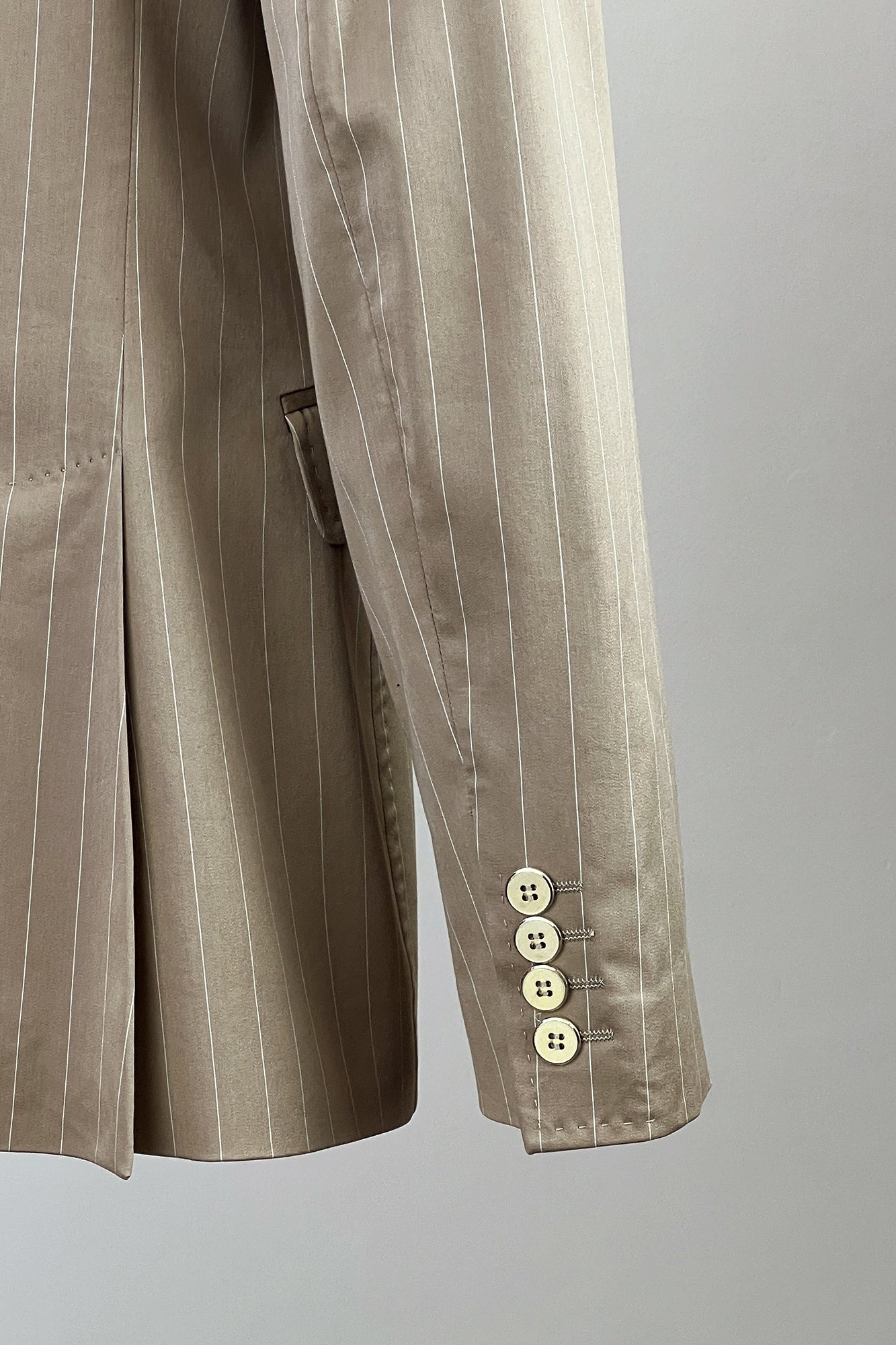 2000S DOLCE AND GABBANA PIN STRIPED TAILORED BLAZER