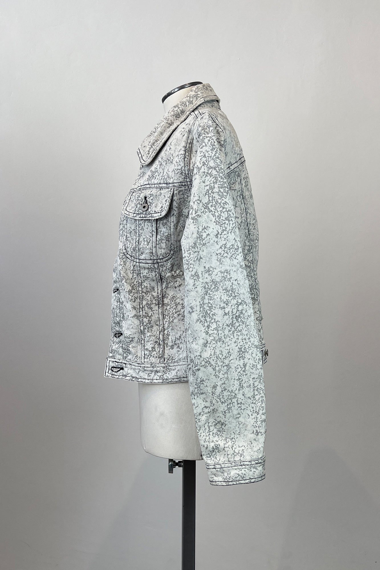 2000S DOLCE AND GABBANA TRUCKER JACKET